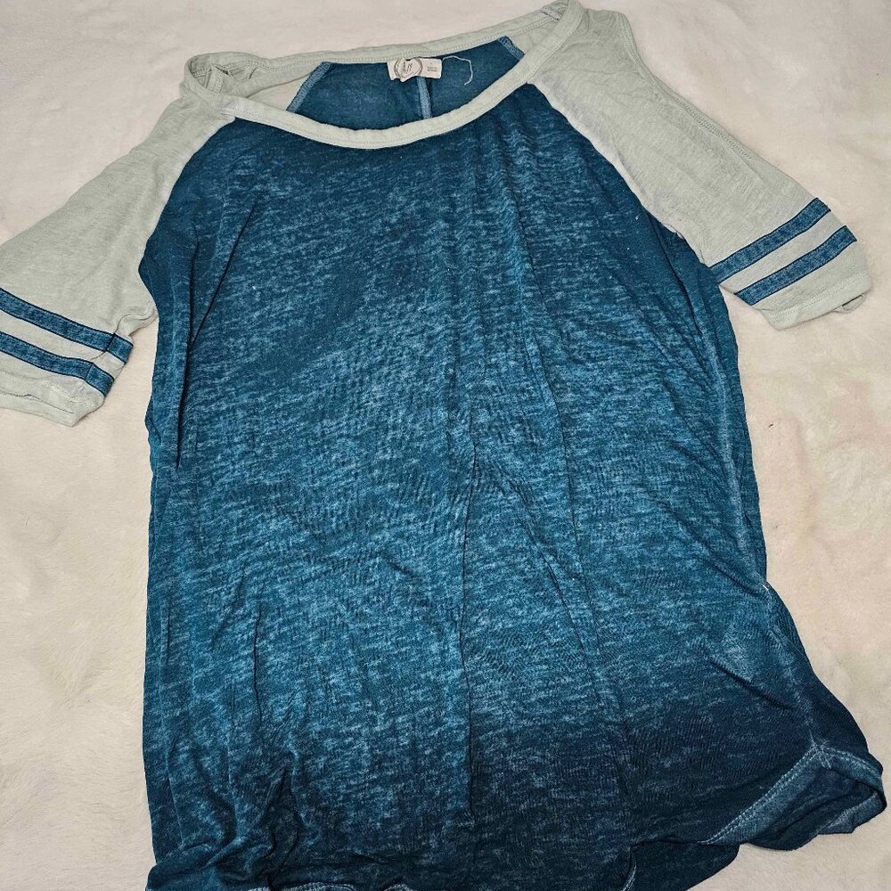 Maurices Size L Teal 24/7 Cold Shoulder Casual Top